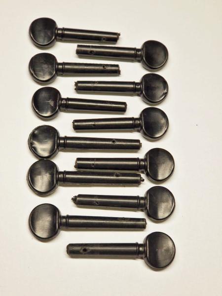 Oud Wirbel,Pegs -Burgu